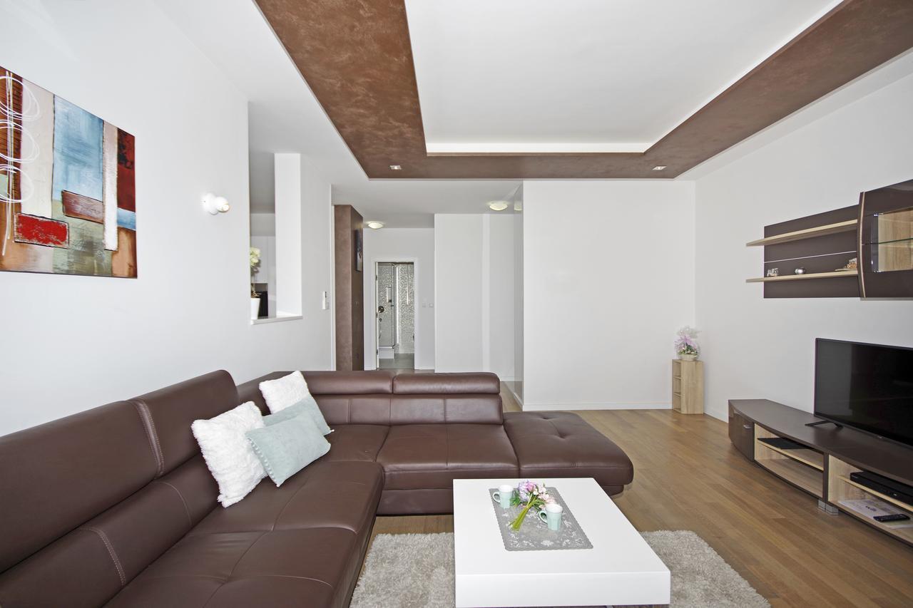 Villa Lucas Podstrana Kültér fotó